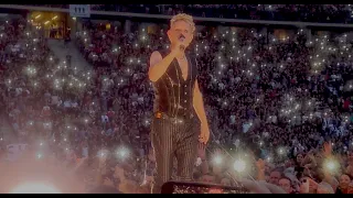 Depeche Mode - A Question Of Lust - Martin L. Gore catwalk solo @ Olympiastadion - Berlin 07.07.2023