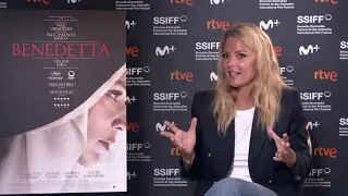 VIRGINIE EFIRA interview | BENEDETTA (Entrevista por 'Benedetta')