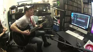 Gnarlos Live at KXUA! Lets Hang Out