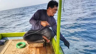 EXTRAORDINARY !!  FINALLY GET A BIG FISH STUCK, THE PULL IS VERY STRONG💪💪