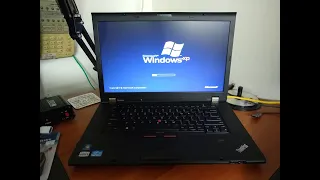 Windows XP On a 2013 Laptop!