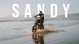 Ariel Rider Grizzly BEACH RIDE // Riding the Grizzly on Sand // Scenic eBike Review