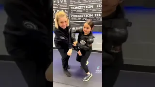 Man gets past little girls self defense ☠️😂 #short #funny #tiktok #memes #shorts