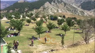 Besimtaret bektashi ne malin e Tomorrit, kremtohet festa e “Abaz Aliut” | ABC News