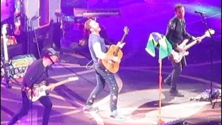 Coldplay - Every Teardrop Is a Waterfall (Live Brazil, São Paulo) 07/11/2017 #AHFODTour