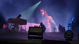 Sublime et silence - Julien Doré - Aimée Tour Rouen 15 octobre 2022.