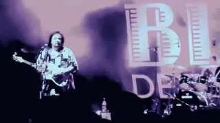 Coco Montoya BEST Live! BLUES Guitar SOLO *FIRE!@6m30s* Tremblant Blues Festival Canada 2009