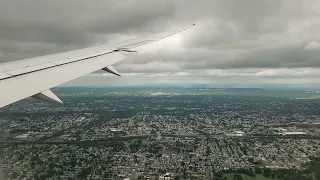 United Airlines B787-10 Landing in Newark