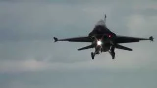 Solo Turk EXTREMELY LOW LANDING Waddington 2014