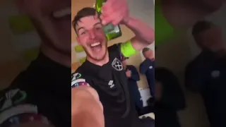 West Ham Players Do The “Bowen’s On Fire” Chant 😭😭