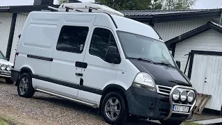 Min campervan Östen som behöver lite vård. Kanske den rullar ut på vägarna igen när det blir vår!