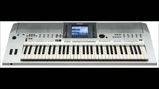 YAMAHA PSR S 700 COUNTRY