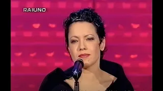 Antonella Ruggiero - Amore Lontanissimo - Sanremo 1998 - Prima Serata