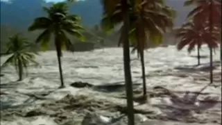 Tsunami Caught on Camera - Part 4