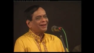 A visual treat of Kaloppsana 2007 - M Balamuralikrishna live at Puttur, Karnataka