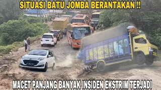 MESSY CONDITIONS !! Truck And Bus Almost Glided !! And the Government Just Be Silent ?? - Batu Jomba