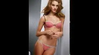 4     Rosie  Huntington