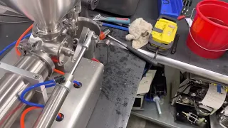 Explanation of How A Filling Machine Works Model: GIWGD