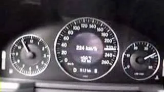 Mercedes Benz E400 CDI Acceleration 0 - 250km/h