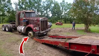 Will It Start AND DRIVE? Loading A KW W900 Semi the HARD WAY!