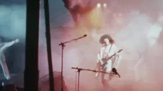 Queen - Bohemian Rhapsody (rock section) (clip) - Live at Hyde park