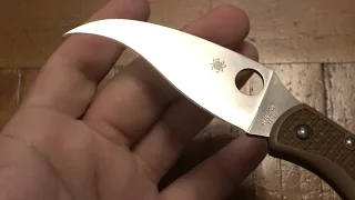 Original Spyderco "Matriarch" (Old School Knife Offers Amazing Slashing Power)