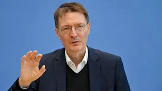 Gesundheitsminister Lauterbach warnt vor „Freedom Day“ in Deutschland