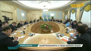 Глава Государства встретился с Президентом Узбекистана