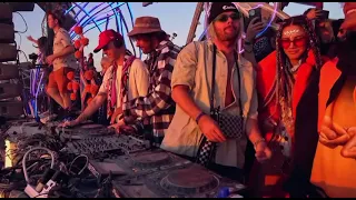 Keinemusik 🎧 - Ode Ireti (Nitefreak Remix) Live at Burning Man @keinemusik@AdamPort