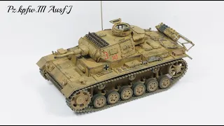 Pz.kpfw.III Ausf.J 1/35  - Academy - Tank model