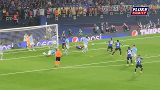 Romelu Lukaku accidentally blocks Dimarco goal !!!! bad luck chance for Inter Milan