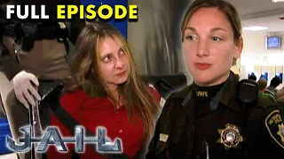 Having To Use The Restraint Chair | Full Episode | Jail TV Show