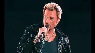 CELINE DION is sad for his friend JOHNNY HALLYDAY " the giant "