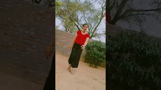 बन जा मेरी तु महबुबा 🥰❤️🫣#youtubeshorts #shortvideo #viral #trending #roshnilaura #haryanvisong