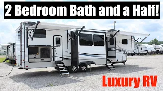 Large Family? Check out this MASSIVE Fifth Wheel RV! Keystone Avalanche 378BH