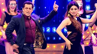 Salman Khan With Mouni Roy On BABY KO BASS PASAND HAI | BIGG BOSS 10Uploaded: 19 Dec 2016·3