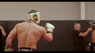 Conor McGregor sparring with his Team for TUF 31