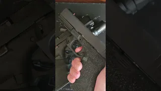 Glock 20 VS Glock 17 size comparison quick vid.