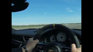 PORCHE GT3 RS VS 800 bhp C63