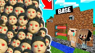 RETO DE LA BASE VS 1000000 MUÑECA DEL JUEGO DEL CALAMAR 😰😱 BASE BEBE NOOB VS SQUID GAME MINECRAFT