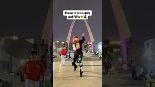 Bailando Zhurek y el niño 😍🕺también le gustó! Adam zhurek remix / shuffle dance