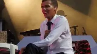 Stromae - Tous les mêmes (leçon) @ Beauregard 2014