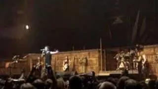 Iron Maiden Live in Sydney 1 'Bruce Wants To Blow Up Janick'