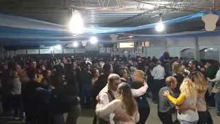 Baile en el modelito