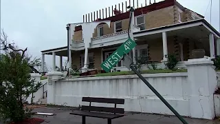 Deadly tornadoes rip through Oklahoma | REUTERS