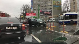 Audi Q7 vs Volvo