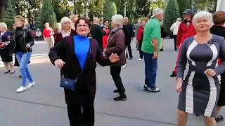 Налейте шампанского Танцы в парке Горького Сентябрь 2021