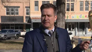 Texas Sen. Gutierrez says largest refrain of 400+ hours of Uvalde school shooting video is from cops
