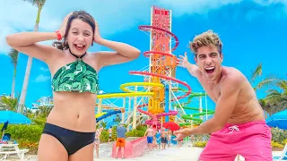 24 HOURS IN A WATER PARK !!