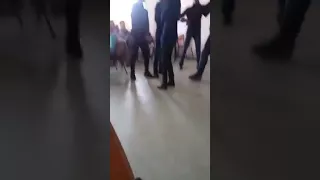 Violenta din joaca la liceul din Insuratei. Stiri Braila - Probraila.ro